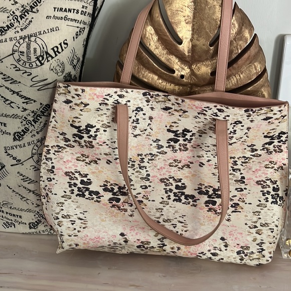 Irreversible Tote Bag from Pro Bass - Picture 4 of 6